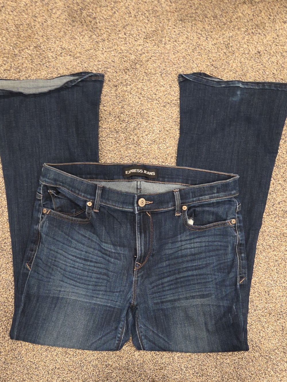 Express Mia Slim Flare